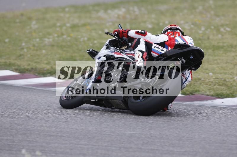 /09 19.04.2026  Caremotion get faster ADR/Gruppe rot/98